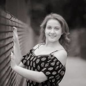 Meet your Posher, Gabrielle